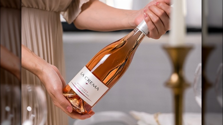 La Crema Monterey Rosé wine