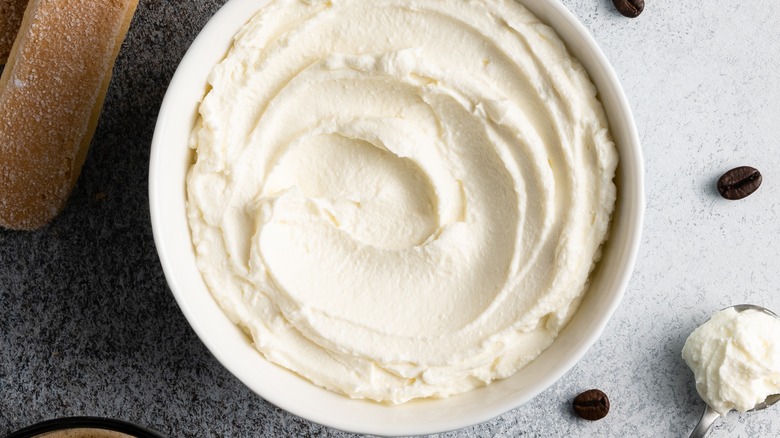 bowl of mascarpone or cream cheese