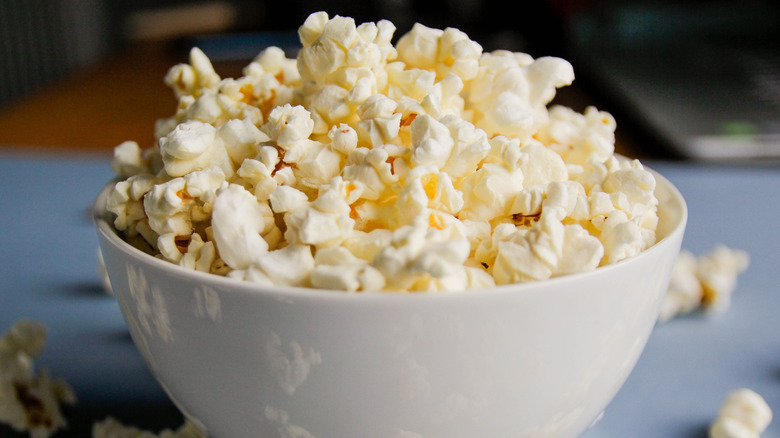 Bowl of fluffy popcorn