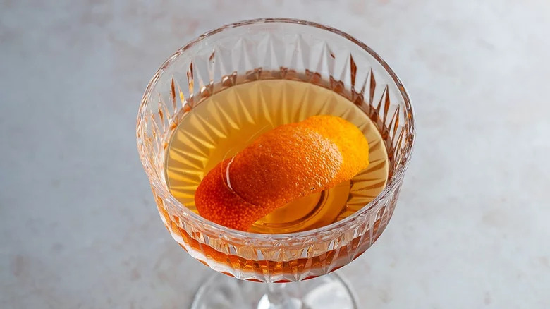 Dubonnet classic cocktail