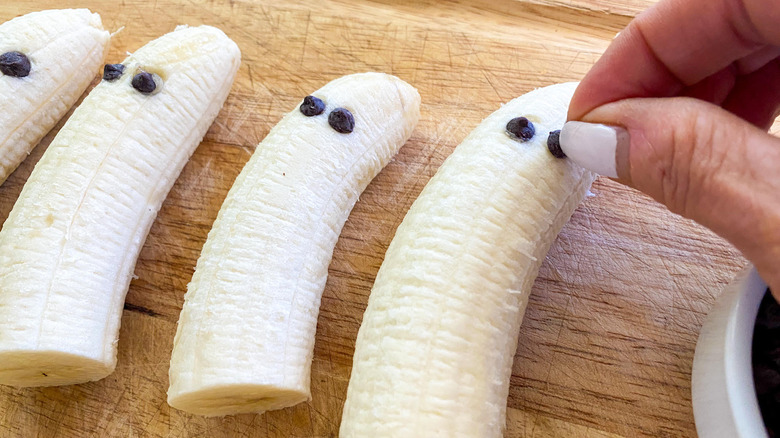 Making chocolate chip banana snacks