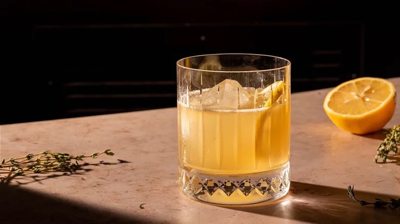 Gold Rush cocktail