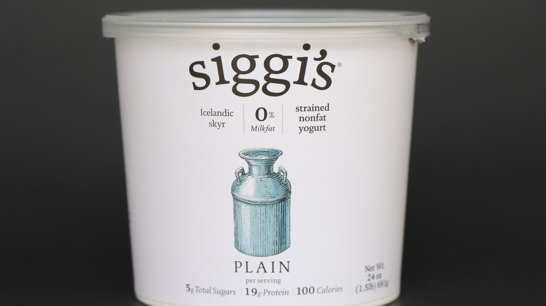A container of siggi's plain skyr/yogurt