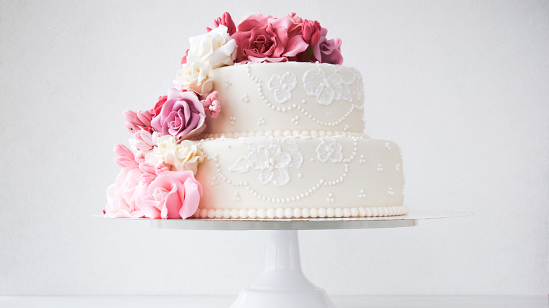 Really Old Wedding Cake - Betsy Golden Kellem