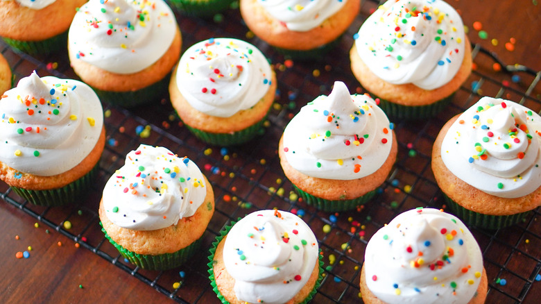 funfeti cupcakes