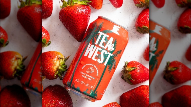 Tea West spiked strawberry can