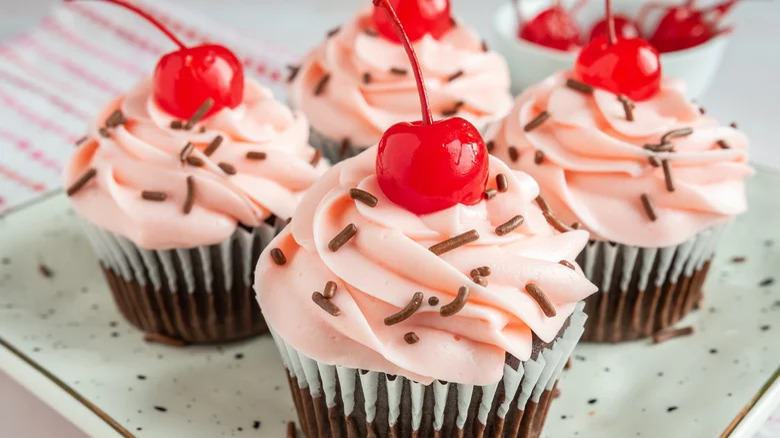 Chocolate cupcakes with pink frosting