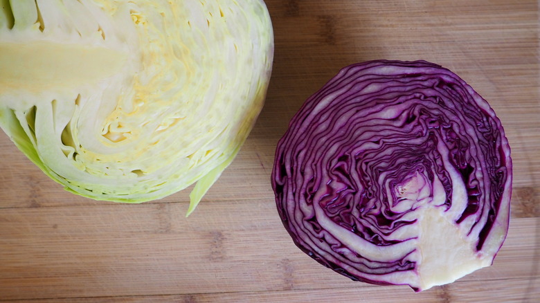 how to slice cabbage for 20-minute egg roll in a bowl