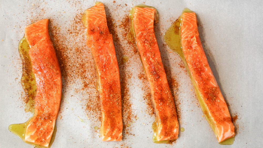 seasoned raw salmon