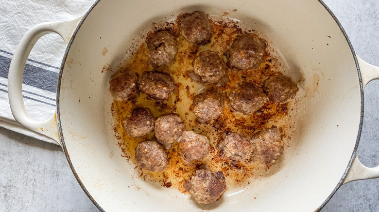 meatballs in a pot 