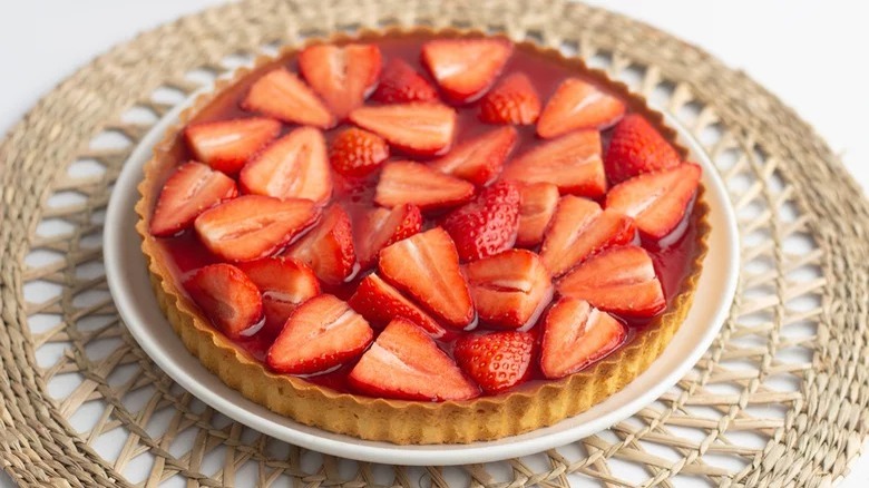 Copycat Shoney's Strawberry Pie