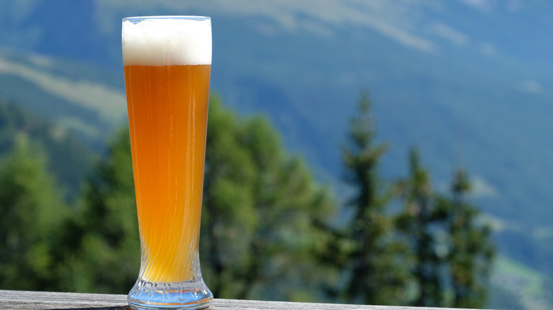 hefeweizen with the alps