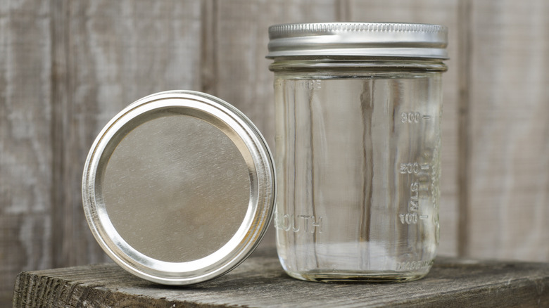 Mason jars and mason jar lids