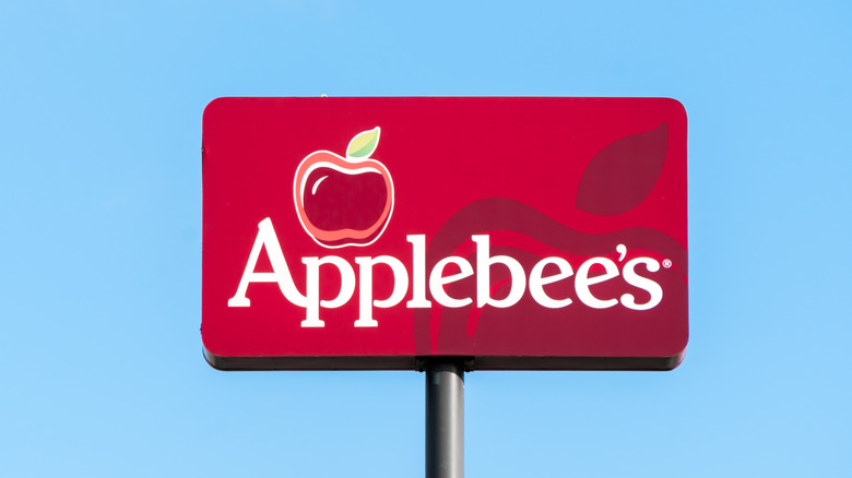 applebee's sign