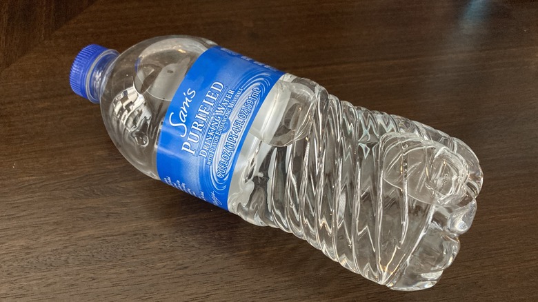 Sam's Choice bottled water