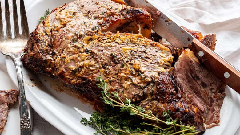 Ribeye roast with mustard crust