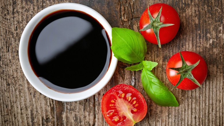 Tomatoes and balsamic vinegar