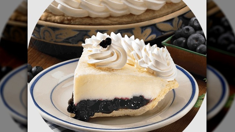 Double cream blueberry pie