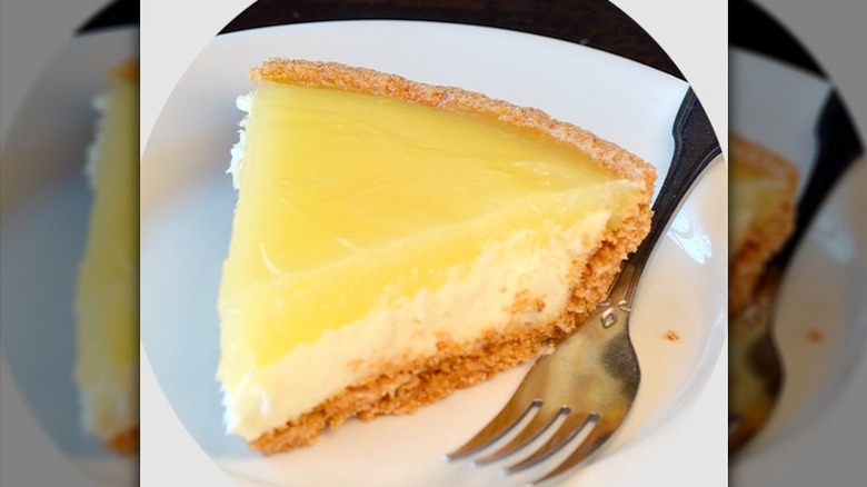 Lemon cream cheese pie