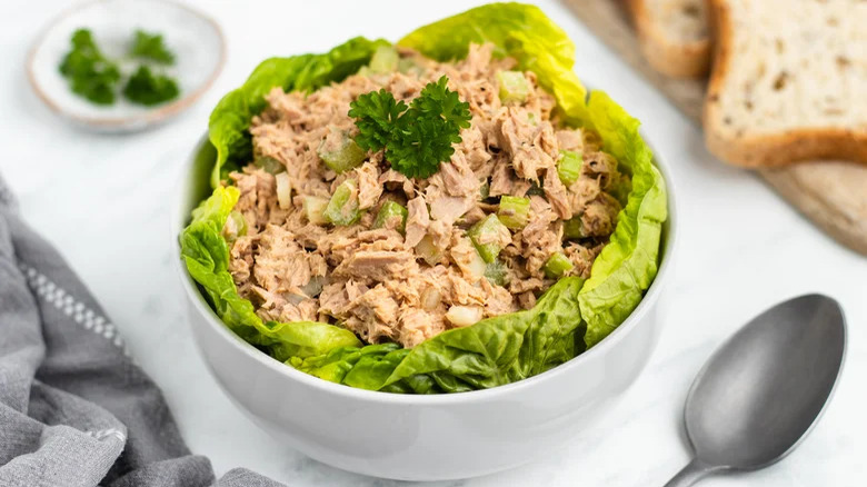 Tuna salad in lettuce in bowl