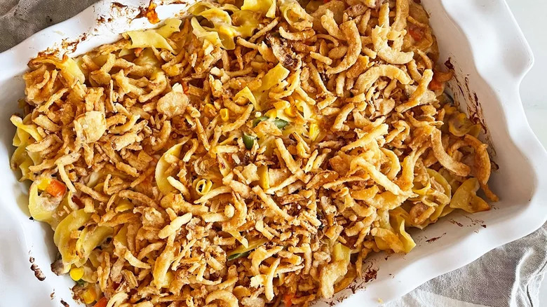 Tuna casserole with noodles and crispy onions