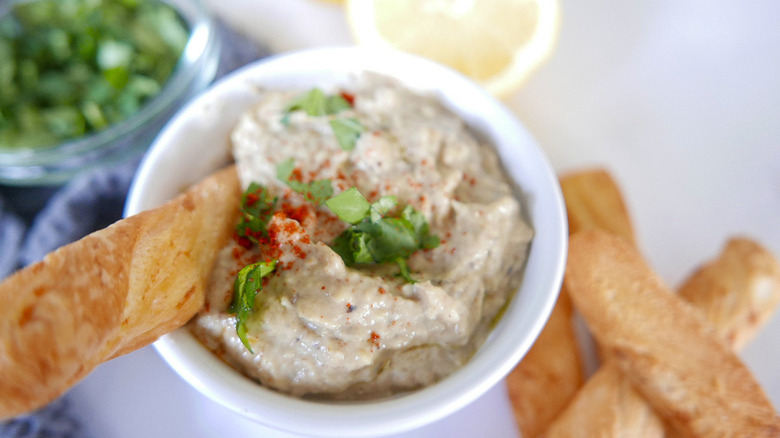 pureed eggplant with parsley