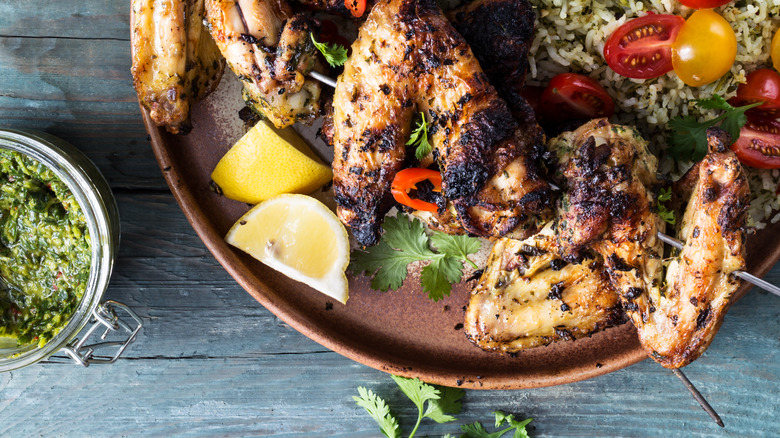 pesto wings with rice