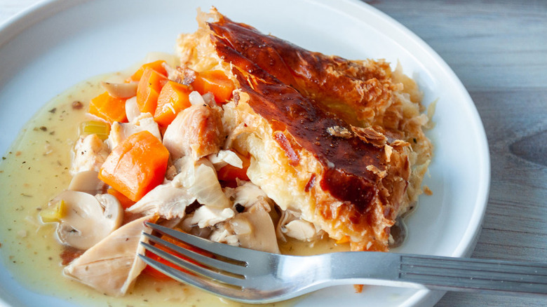 crust-topped chicken and vegetables