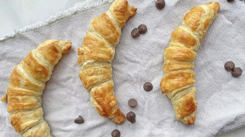 Thin croissants with chocolate chips