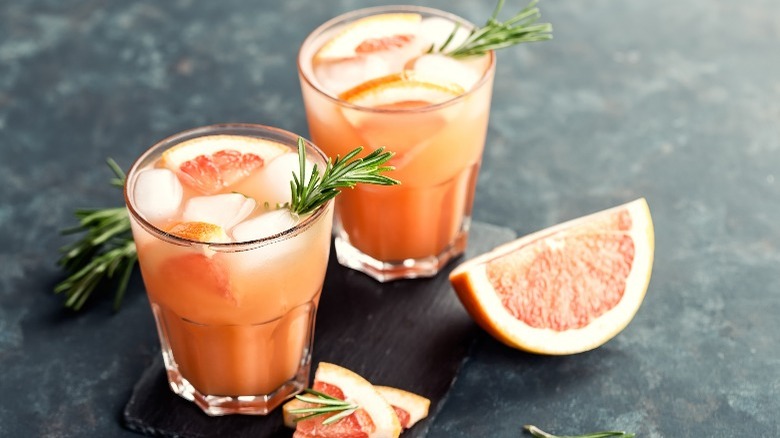 Grapefruit Bourbon Smash