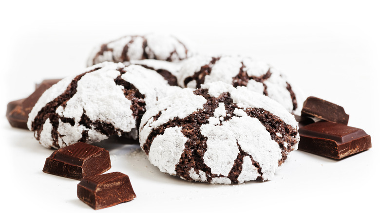 Chocolate crinkle cookies and chocolate