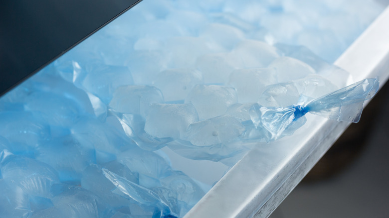 ice cube bags
