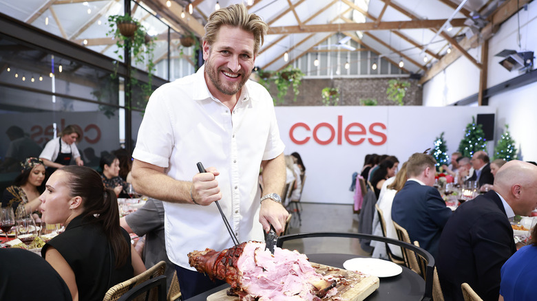 Curtis Stone cutting ham