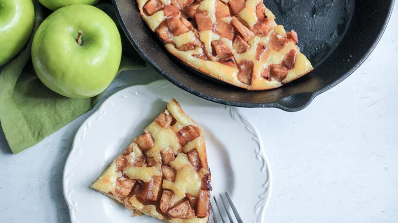 caramel apple pancake souffle