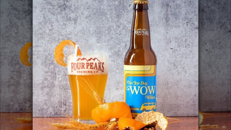 Four Peaks Wow Wheat beer bottle glass orange peel