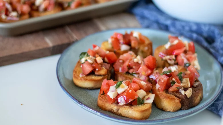 Tomato and mozzarella bruschetta 