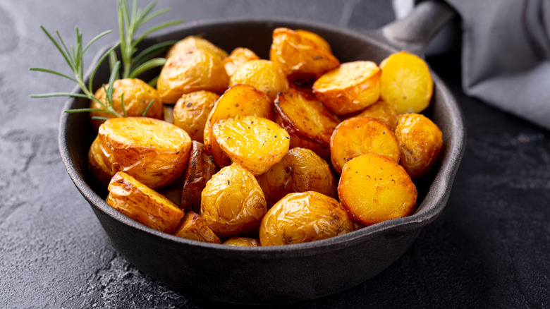 roast potatoes in a cast iron pan