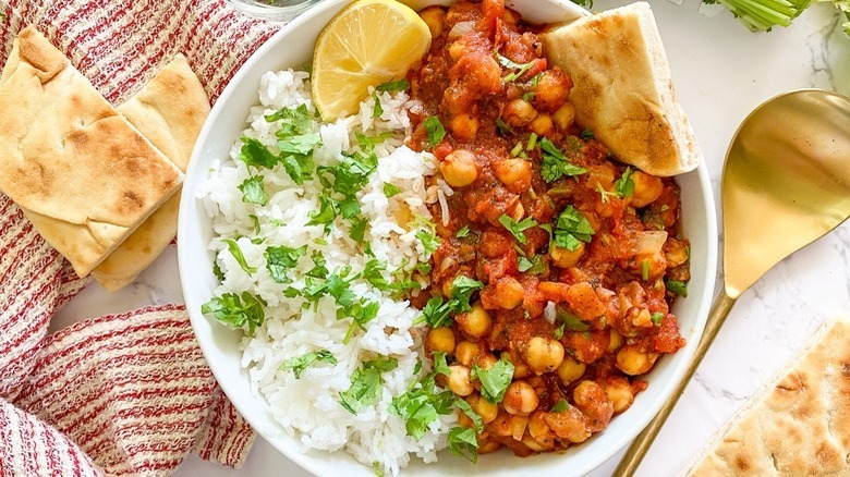 bowl of chana masala with rice