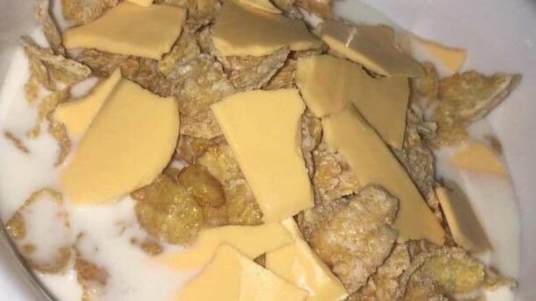 Frosted Flakes with cheese