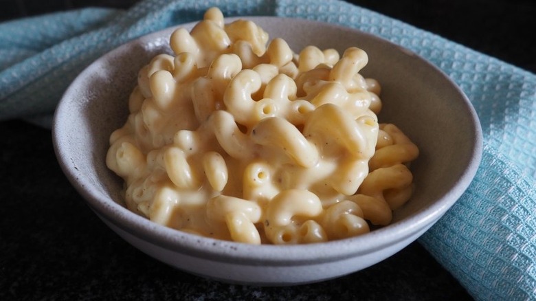 bowl of mac and cheese