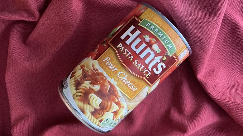 Hunt's Four Cheese canned sauce