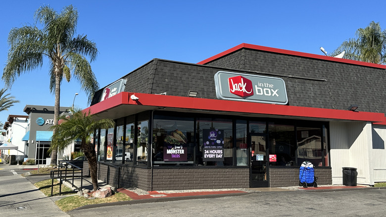 Outside of Jack in the Box