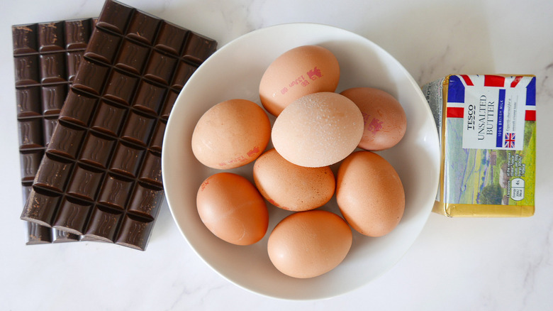 Ingredients for chocolate sponge cake