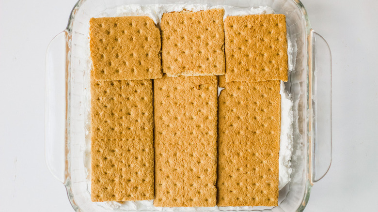 graham cracker layer