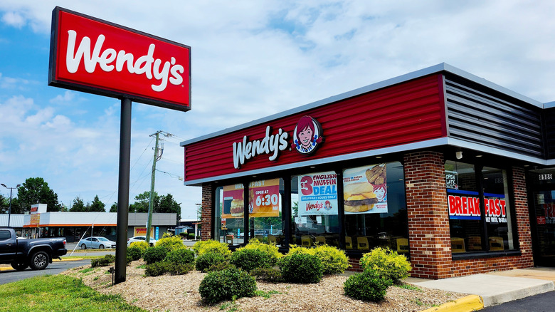 Wendy's storefront daytime