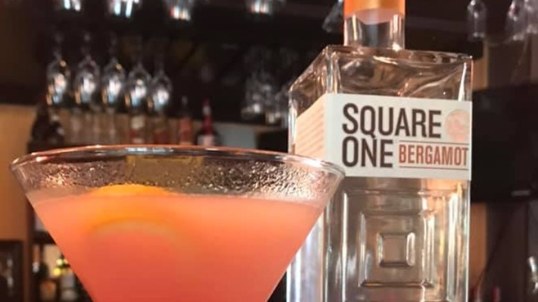 Square One Organic Vodka Bergamot with Glass