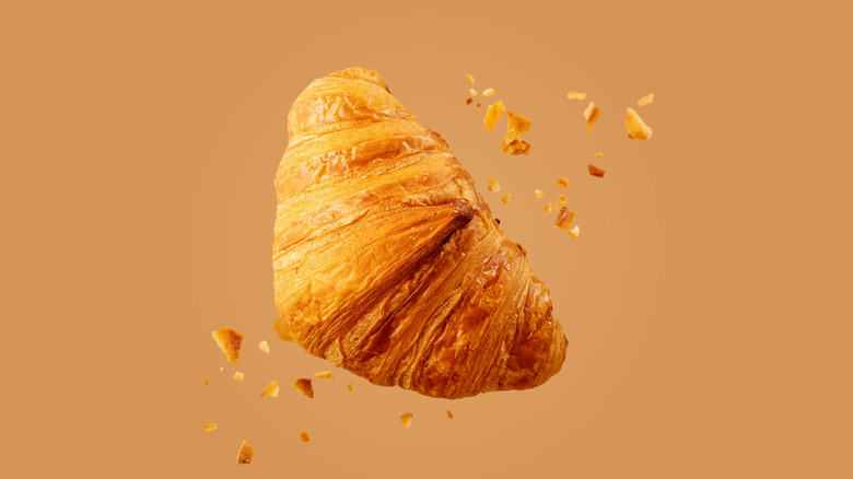 Croissant midair