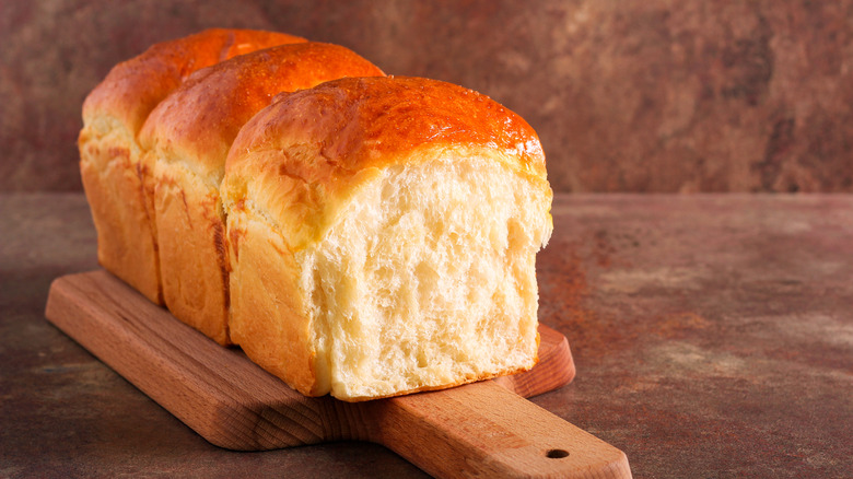 Fluffy milk bread