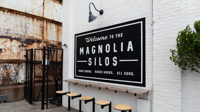 Chip and Joanna Gaines Magnolia Table restaurant