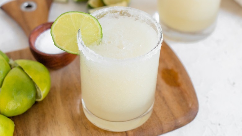 frozen margarita with lime